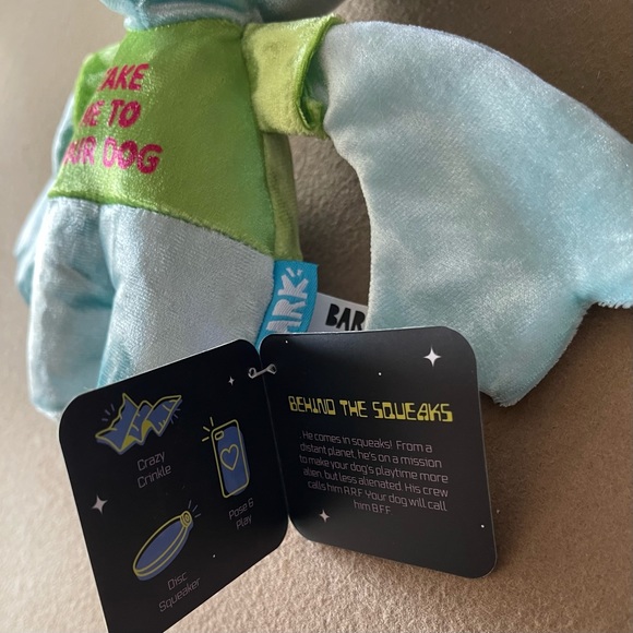 BarkBox “A.R.F.” (Alien Retriever Friend) Three in One Dog and Puppy Toy NWT L - Picture 2 of 4